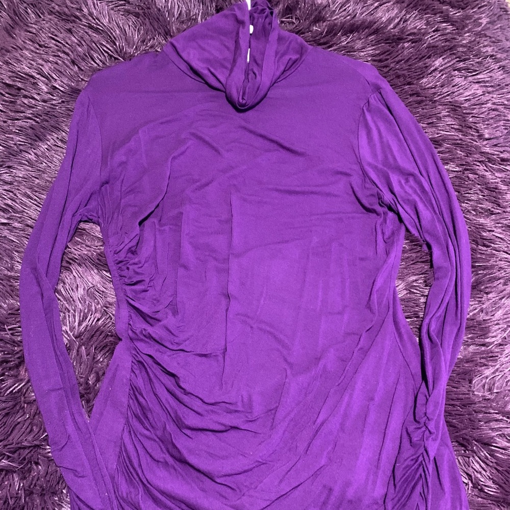 Ruched turtleneck shirt